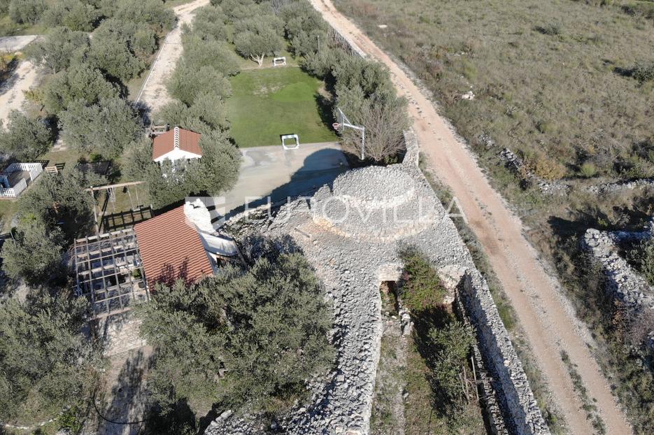 Działka Na sprzedaż -  Šibenik - Okolica