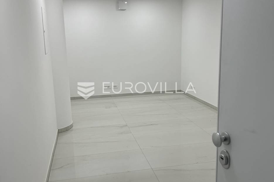 Commerciale In vendita - Istarska Pula - foto 1/5