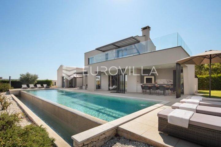 Casa in vendita 250 m² – Vodnjan