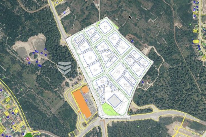 Pozemek na prodej 571 m² – Žmirić
