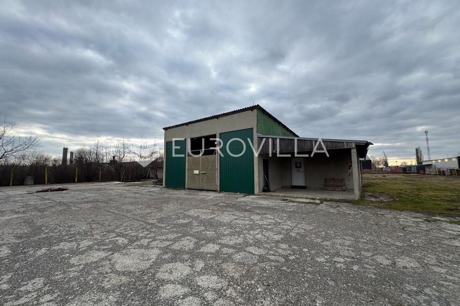 Komerční Na prodej Đakovo