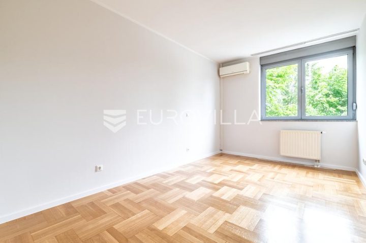 Appartement À louer - Grad Zagreb Gornja Dubrava - foto 5/5