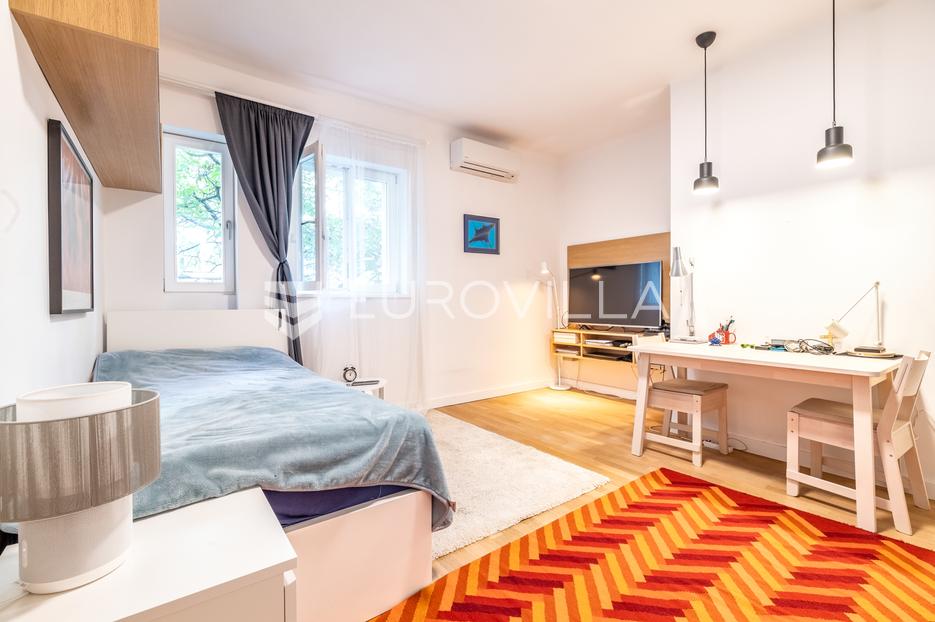 Appartamento In vendita -  Donji Grad