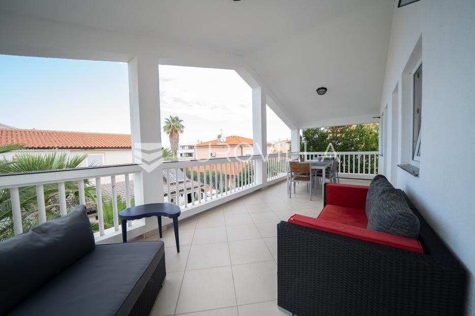 House For sale -  Vir