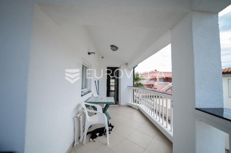 House For sale -  Vir