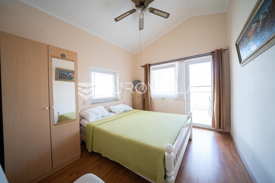 House For sale -  Vir