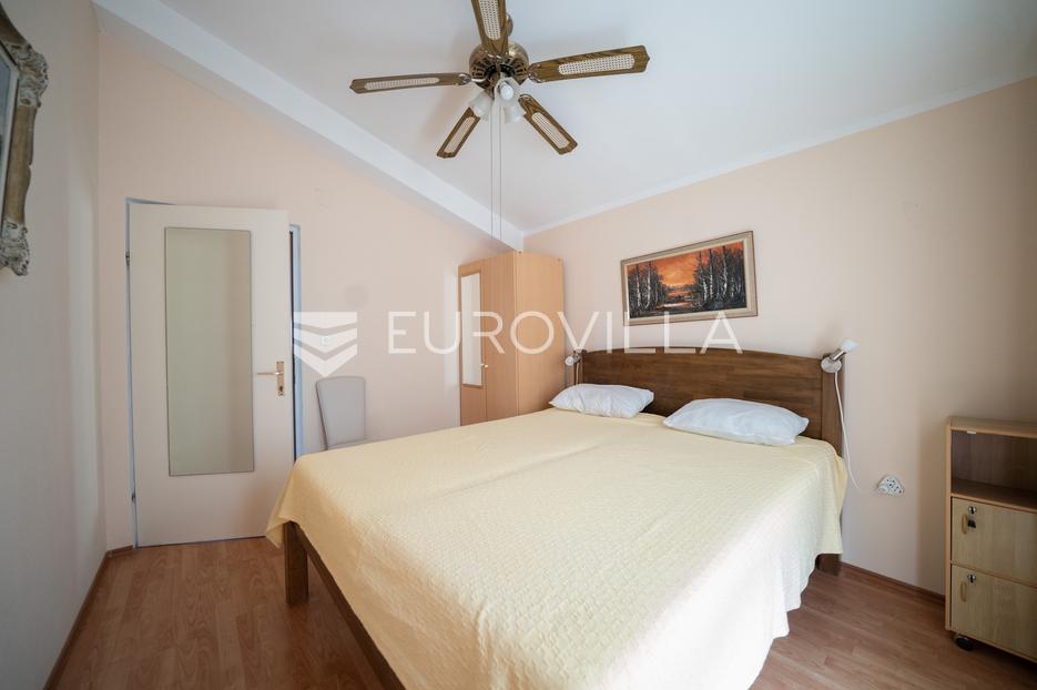 House For sale -  Vir