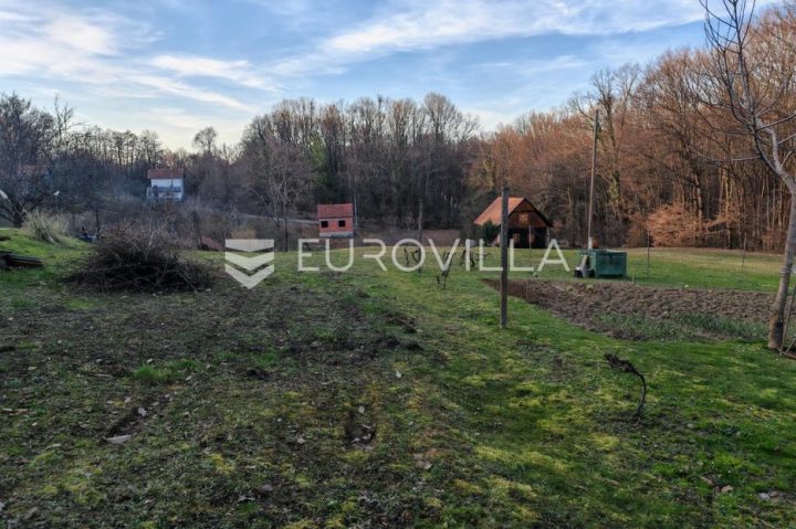 Pozemok Na predaj - Zagrebačka Velika Gorica - Okolica - foto 3/5