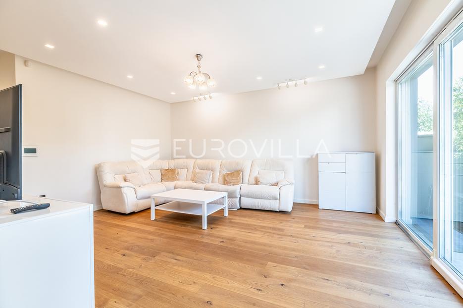 Casa In vendita -  Novi Zagreb - Zapad