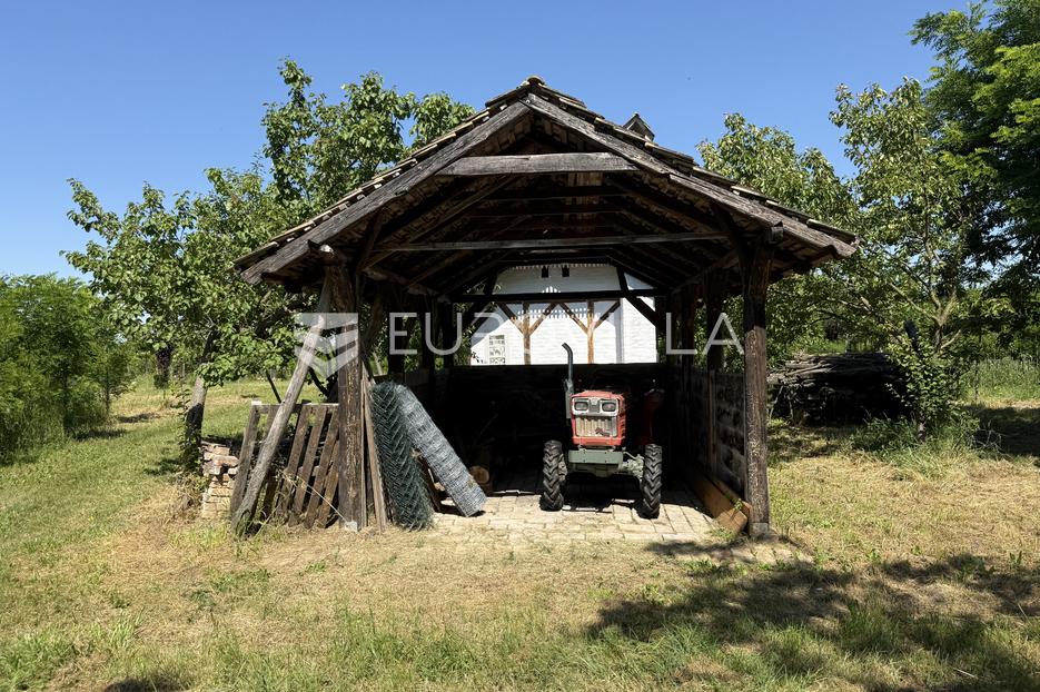 Dom Na predaj -  Bilje