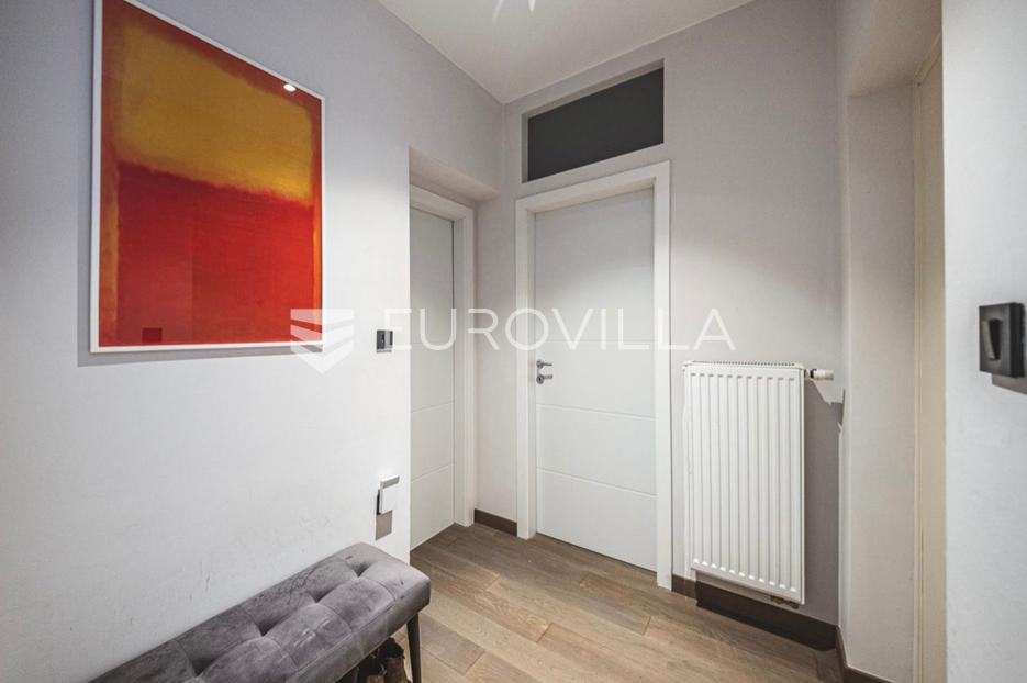 Apartmán Na prodej -  Črnomerec