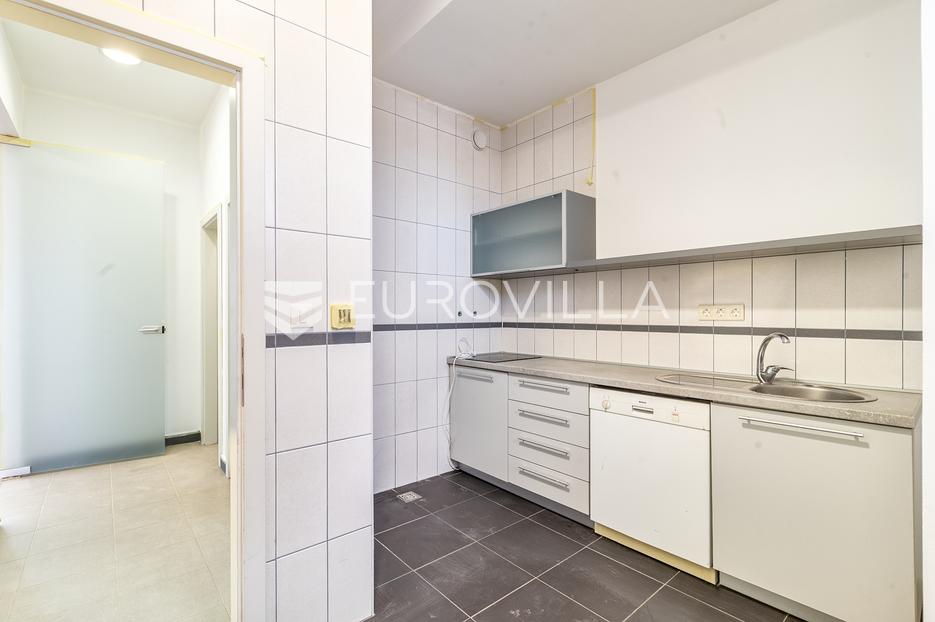 Locaux commerciaux À vendre -  Novi Zagreb - Istok