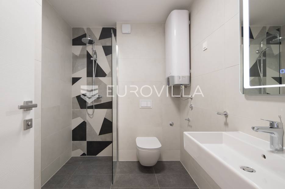 Appartamento In vendita - Istarska Umag