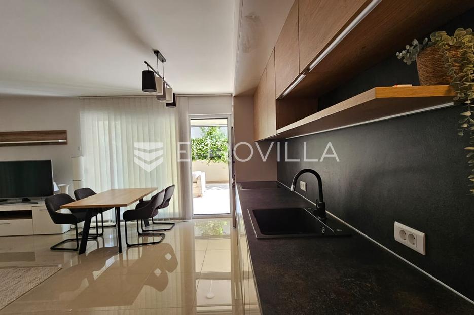 Apartma Na predaj -  Pula