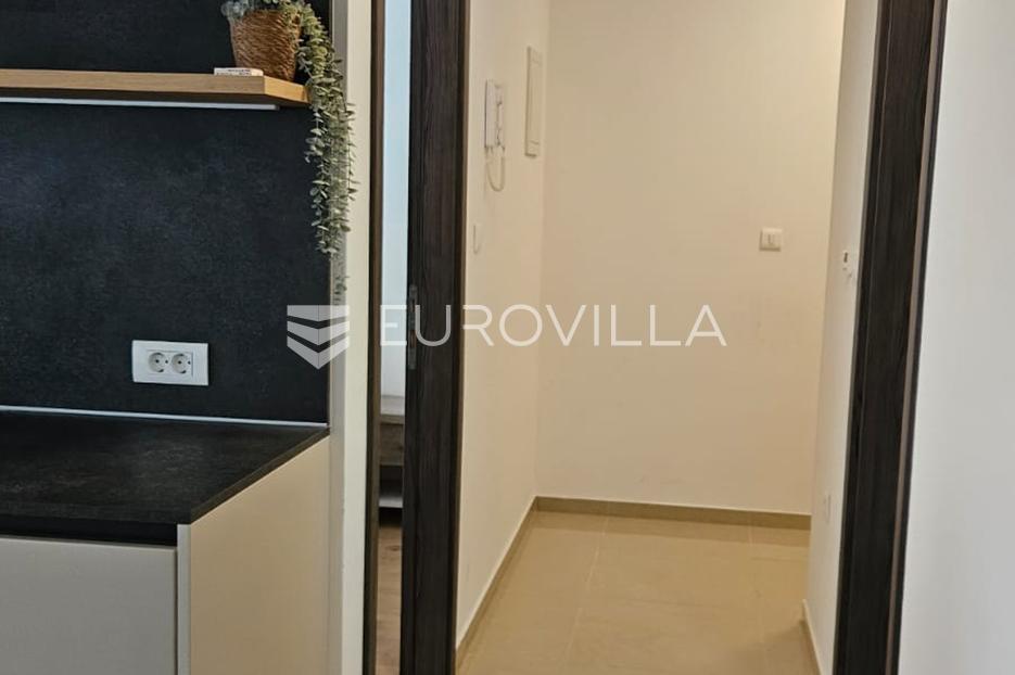 Apartma Na predaj -  Pula