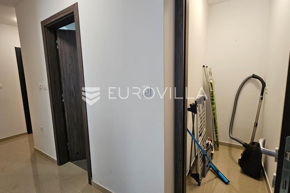 Apartma Na predaj -  Pula