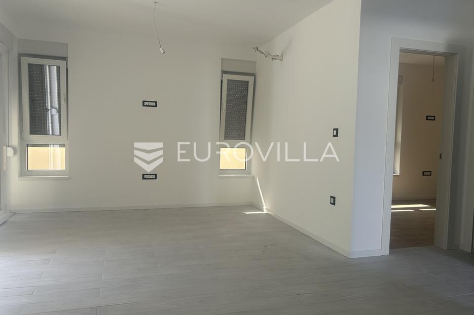 Appartamento In vendita -  Vir