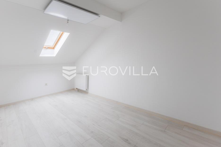 Appartamento In vendita -  Slavonski Brod