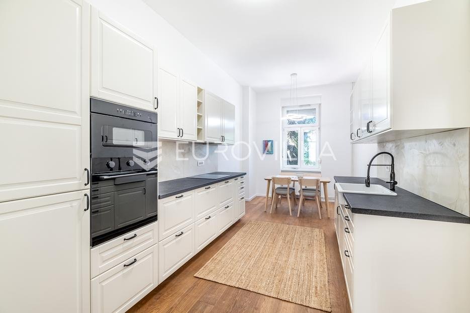 Apartmán Na predaj - Grad Zagreb Donji Grad - foto 3/7