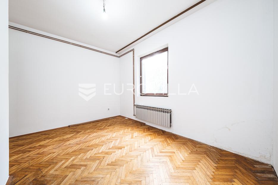 Hiša Na predaj -  Črnomerec