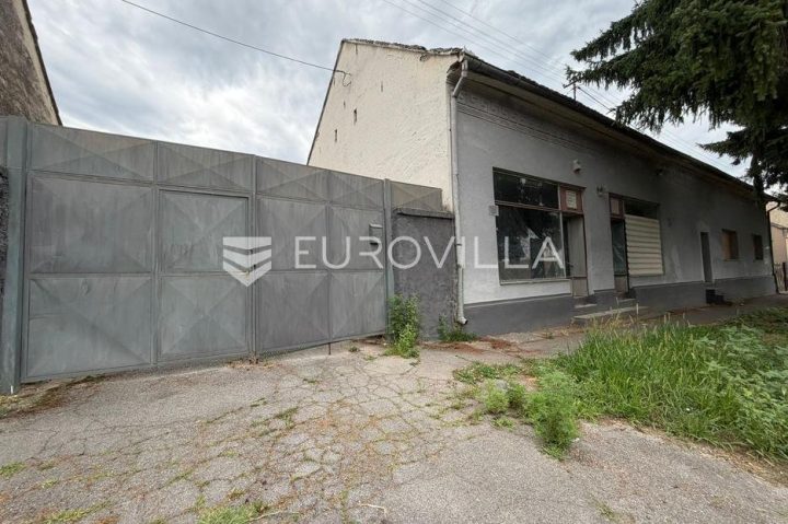 Locaux commerciaux à vendre 700 m² – Viškovci