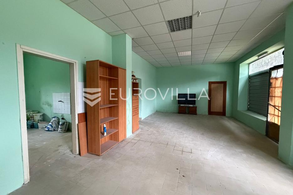 Locaux commerciaux À vendre - Osječko-baranjska Viškovci