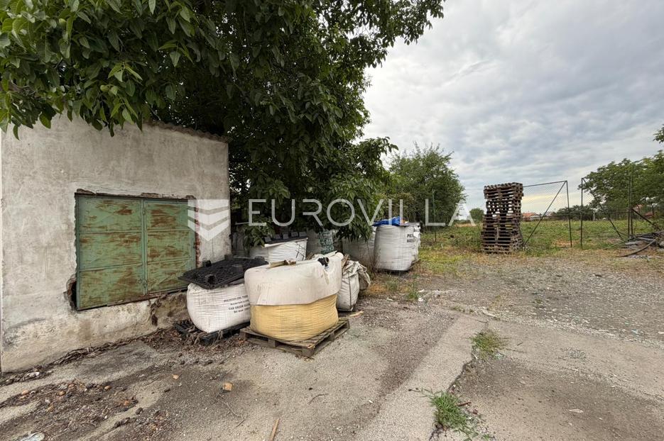Locaux commerciaux À vendre - Osječko-baranjska Viškovci