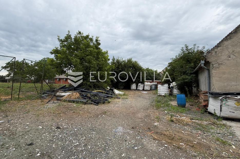 Locaux commerciaux À vendre - Osječko-baranjska Viškovci