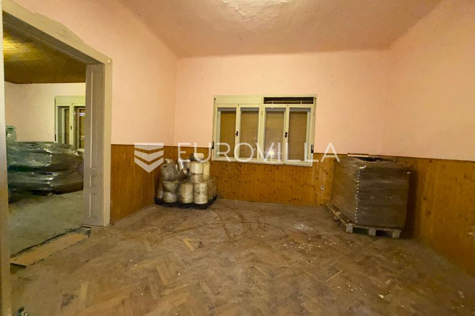 Locaux commerciaux À vendre - Osječko-baranjska Viškovci