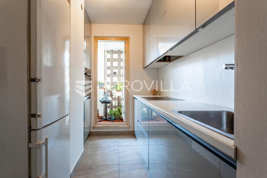 Apartmán Na predaj - Splitsko-dalmatinska Split