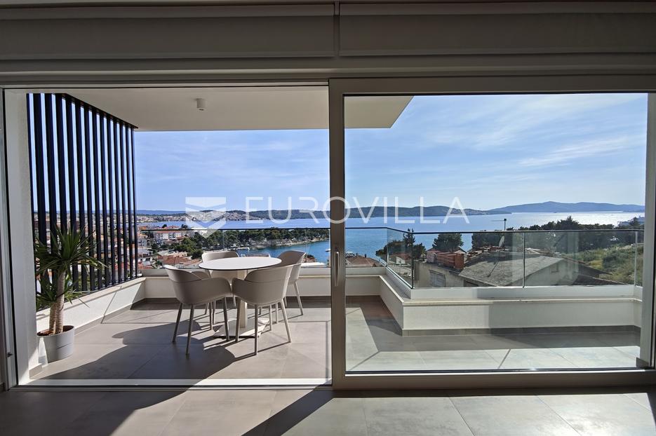 Appartamento In vendita -  Trogir