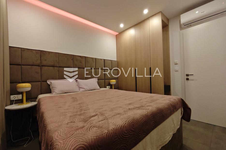 Appartamento In vendita -  Trogir