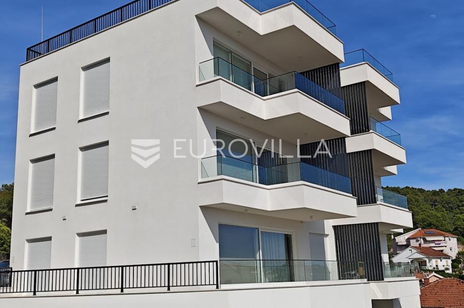 Appartamento In vendita -  Trogir
