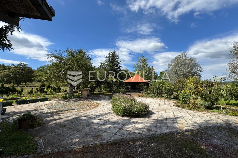 Casa In vendita - Brodsko-posavska Podcrkavlje