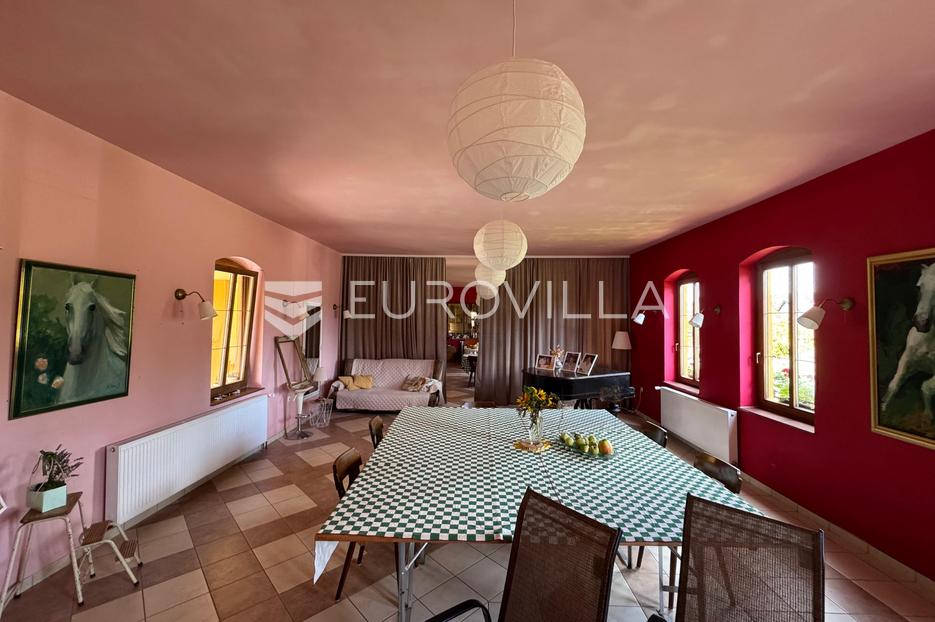 Casa In vendita - Brodsko-posavska Podcrkavlje