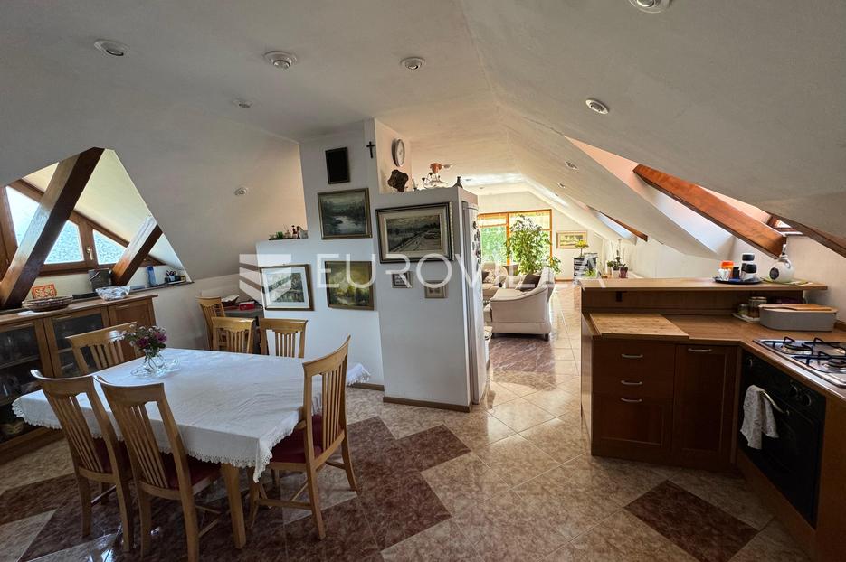 Casa In vendita - Brodsko-posavska Podcrkavlje