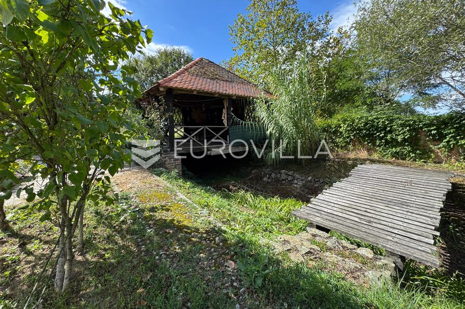 Casa In vendita - Brodsko-posavska Podcrkavlje