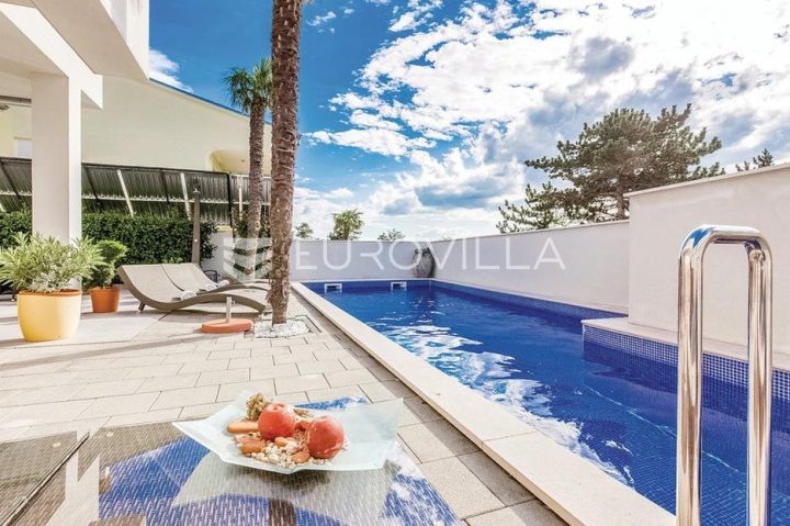 House For sale - Primorsko-goranska Crikvenica - foto 2/23