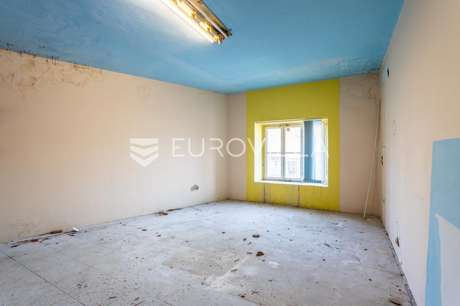 Komerčné Na predaj Kaštel Novi