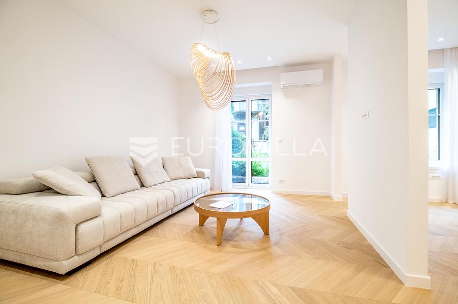 Flat For sale - Donji Grad - foto 2/6