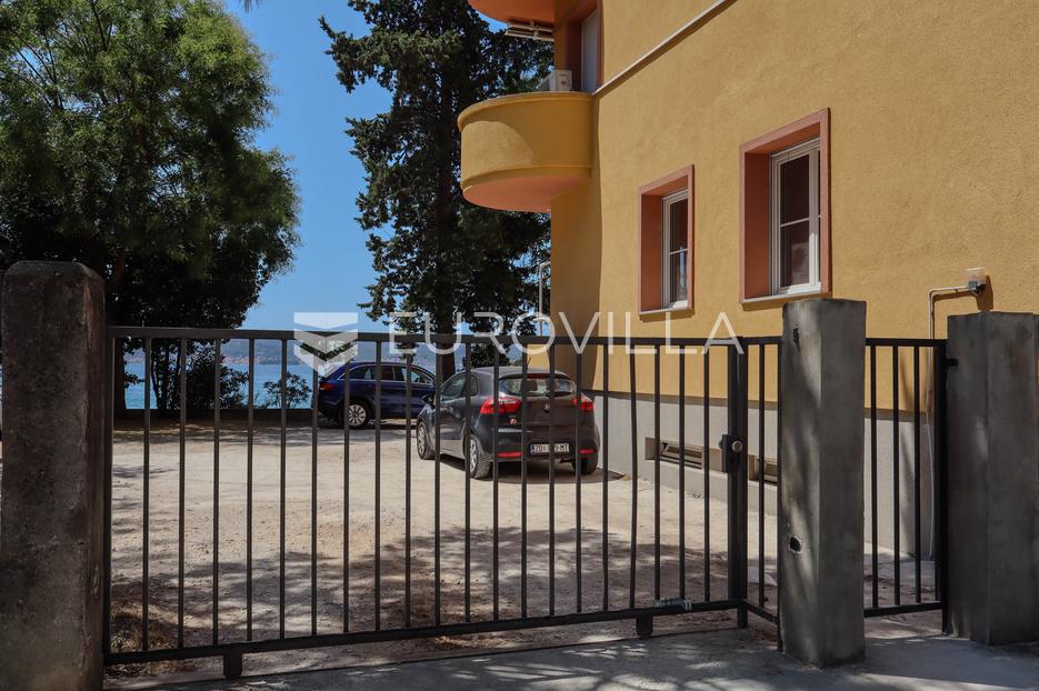 Appartamento In vendita Poluotok