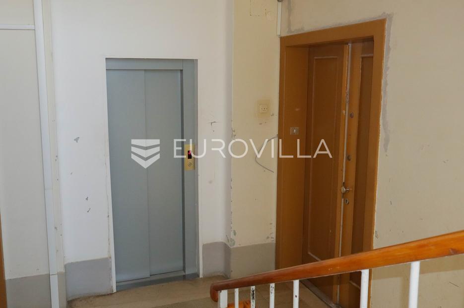 Appartamento In vendita -  Zadar