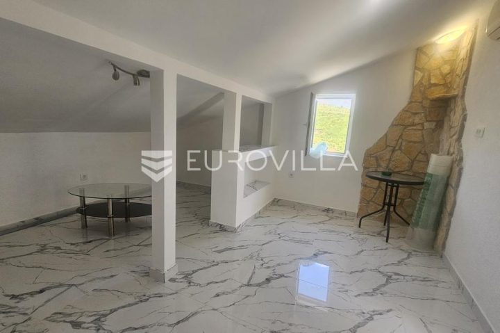 Apartmán na predaj 44 m² – Žrnovnica