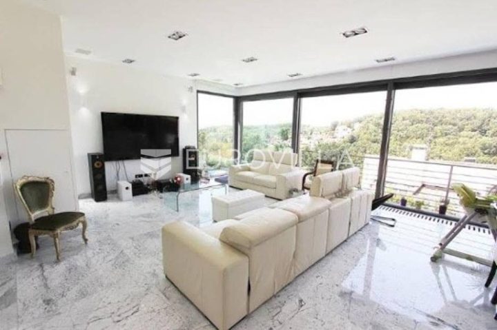 Dům na prodej 430 m² – Pantovčak