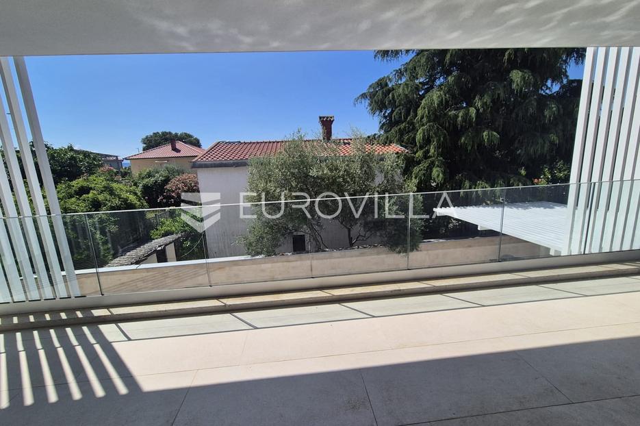Appartamento In vendita -  Krk
