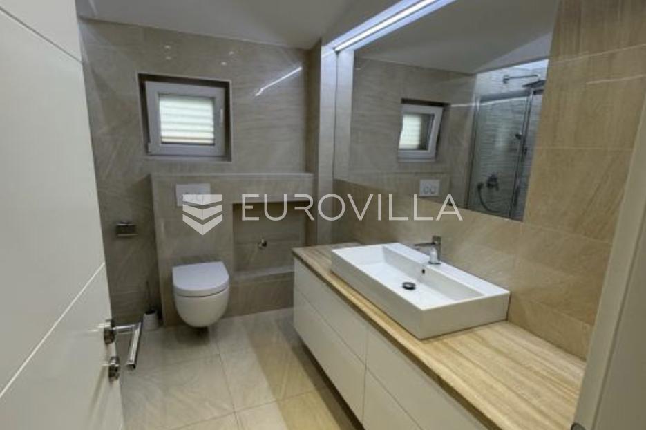 Apartmán Na predaj -  Split - Okolica