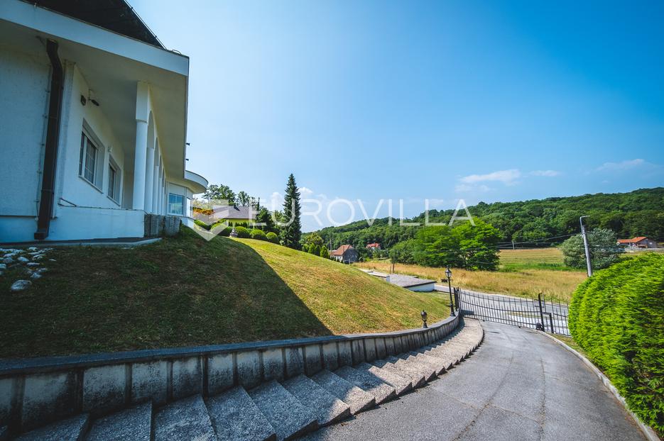 Dom Na sprzedaż - Zagrebačka Pušća