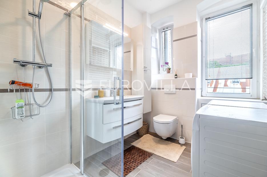 Apartment Zu verkaufen -  Donji Grad
