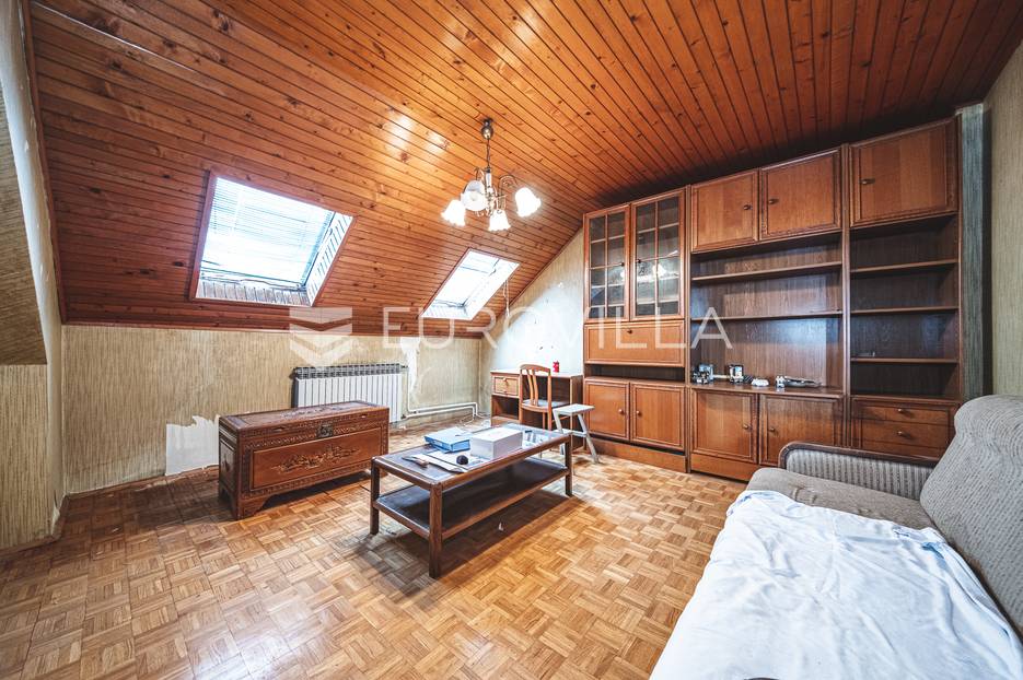 Hiša Na predaj -  Maksimir