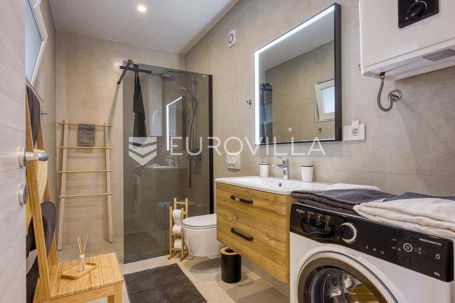 Flat For sale - Istarska Pula